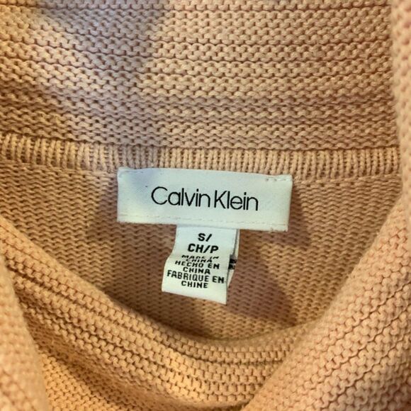 Calvin Klein Blush Knit Sweater - Picture 2 of 3